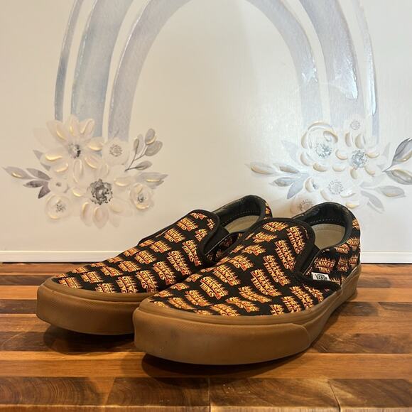 Vans x Stranger Things Customs Slip On Sneakers - Picture 2 of 10